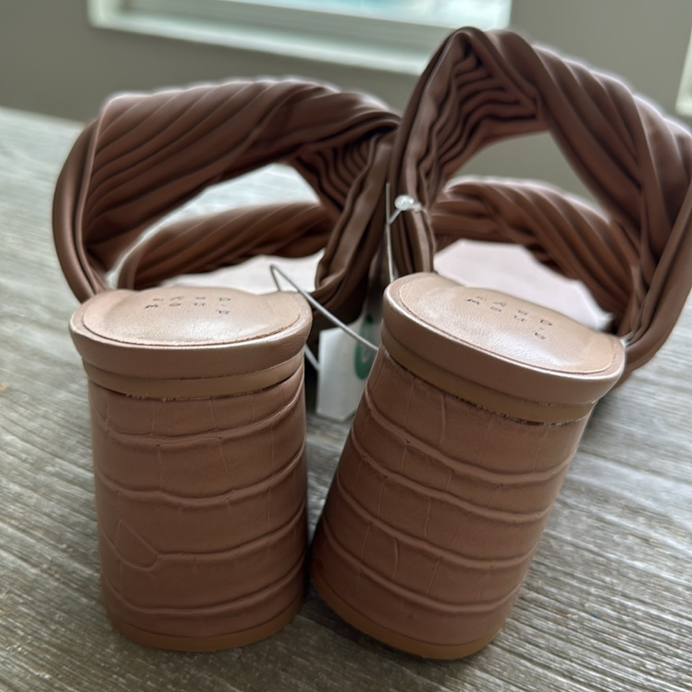 NWT Jessa Sandals- A New Day Size 10 - Picture 3 of 7